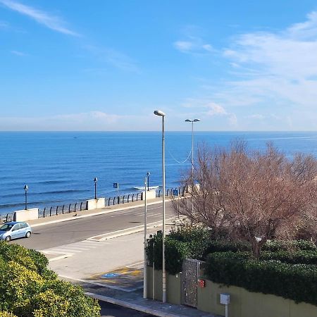 Casa Al Mare Hotel Bari Eksteriør billede